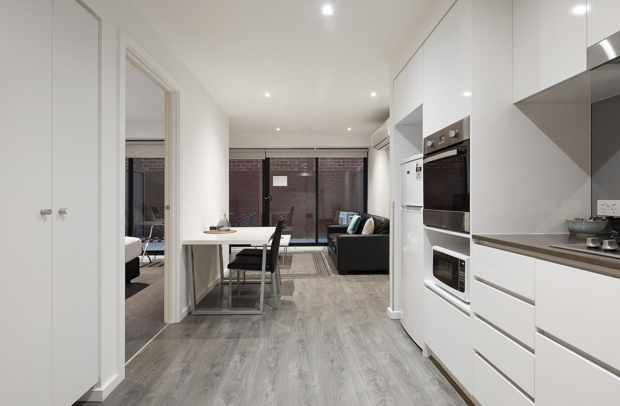 Rnr Serviced Apartments North Melbourne Buitenkant foto