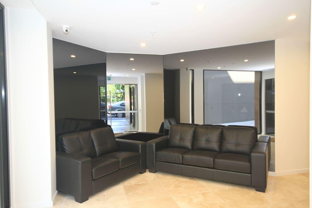 Rnr Serviced Apartments North Melbourne Buitenkant foto